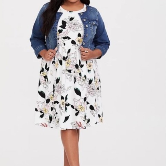 Torrid Floral Print Dress - Picture 2 of 12